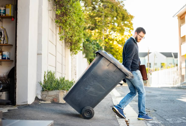 Best Yard Cleanup Services  in Cape Coral, FL